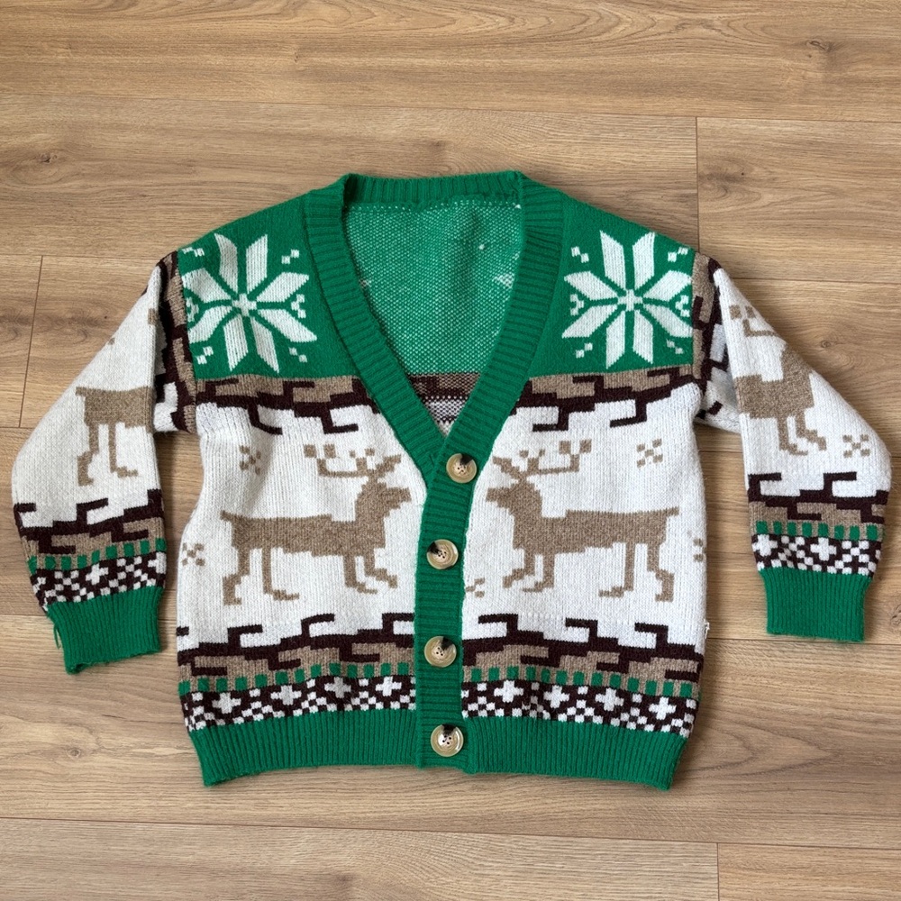 Green and White Reindeer Pattern women’s Sweater